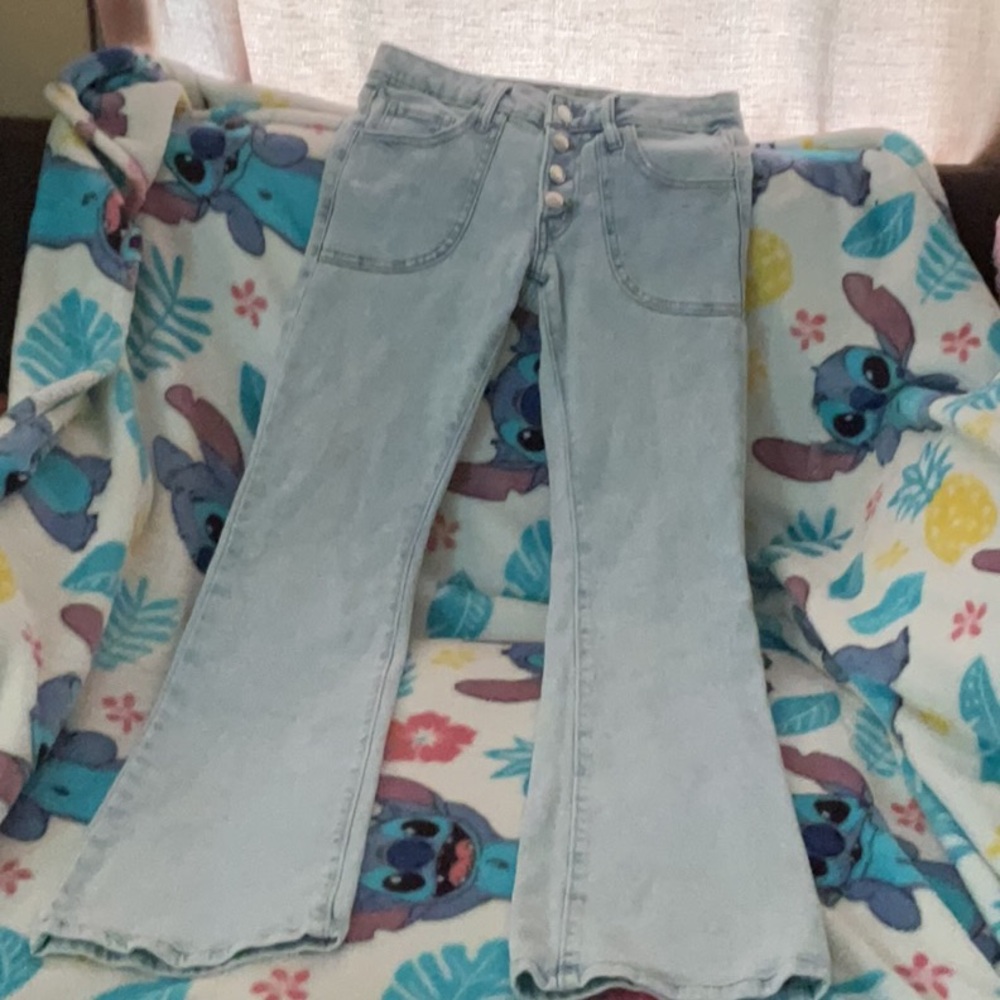 Low-rise flare 15$